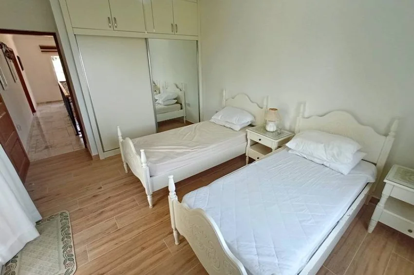 Elegant 4 Bedroom Villa with Heated Pool, Gym & Stunning Views in Ozanköy