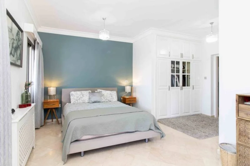 4 Bedroom Mediterranean Villa with Stunning Panoramic Views and Infinity Pool