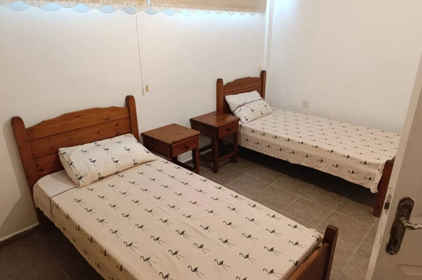 Eksklusiv Triplex Villa ved Sjøen med Panoramautsikt