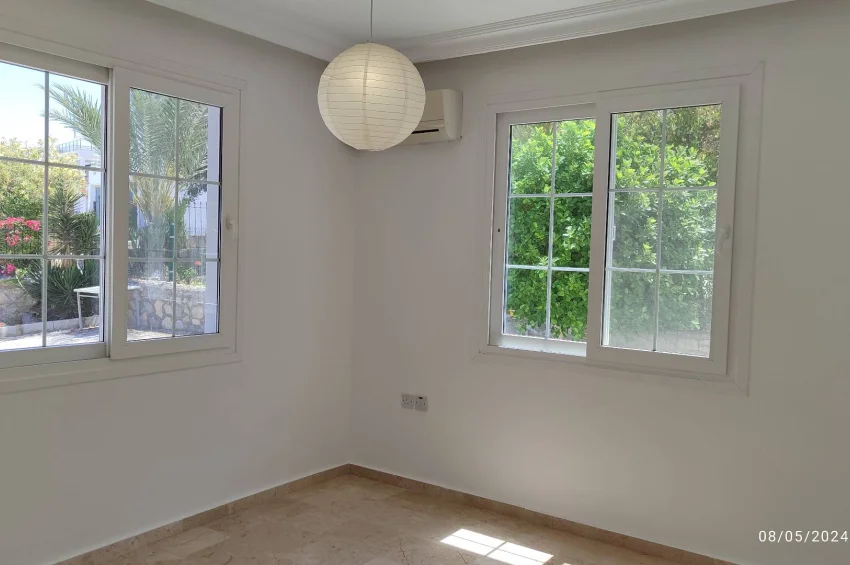 Charming 3 Bedroom Villa with Sea Views & Private Garden