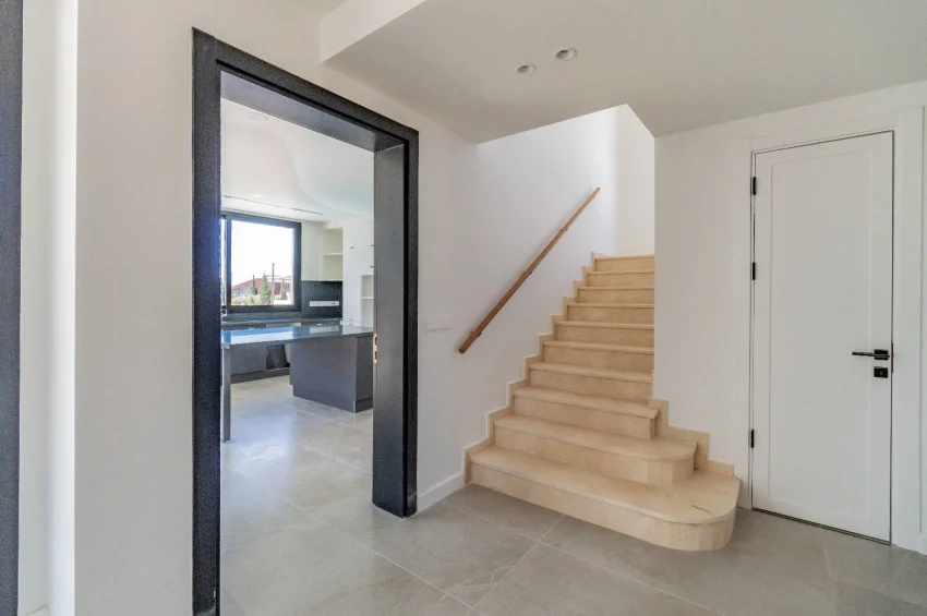 Private Villa mit 4 Schlafzimmer und Pool im Herzen der Natur zum Verkauf