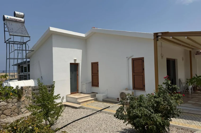 Esentepe'de Havuzlu, Deniz ve Dağ Manzaralı Kusursuz 2/3 Yatak Odalı Bungalov