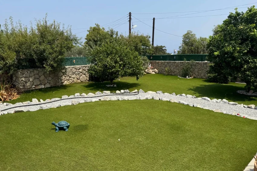 Esentepe'de Havuzlu, Deniz ve Dağ Manzaralı Kusursuz 2/3 Yatak Odalı Bungalov
