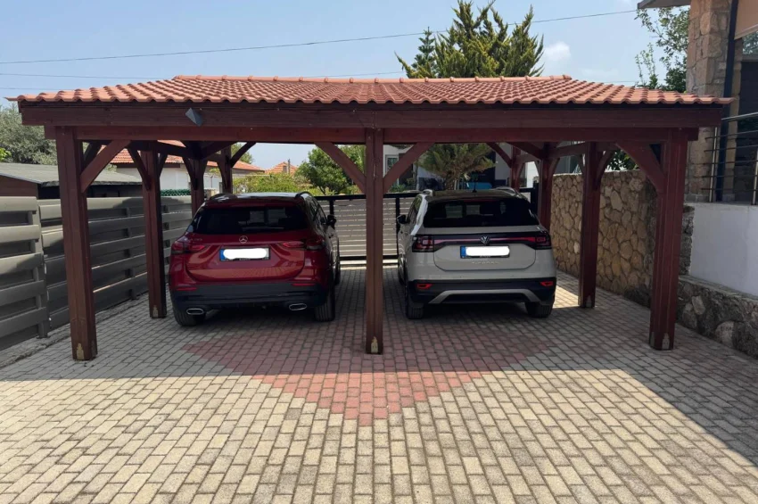 Esentepe'de Havuzlu, Deniz ve Dağ Manzaralı Kusursuz 2/3 Yatak Odalı Bungalov