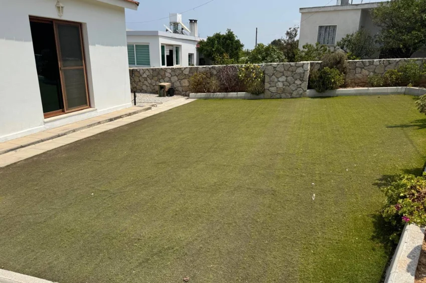 Esentepe'de Havuzlu, Deniz ve Dağ Manzaralı Kusursuz 2/3 Yatak Odalı Bungalov
