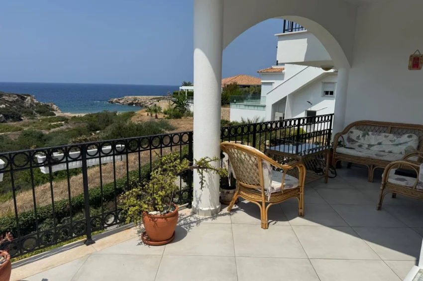 Exklusives Penthouse mit 3 Schlafzimmer und Panoramablick auf das Meer – Esentepe, Kyrenia