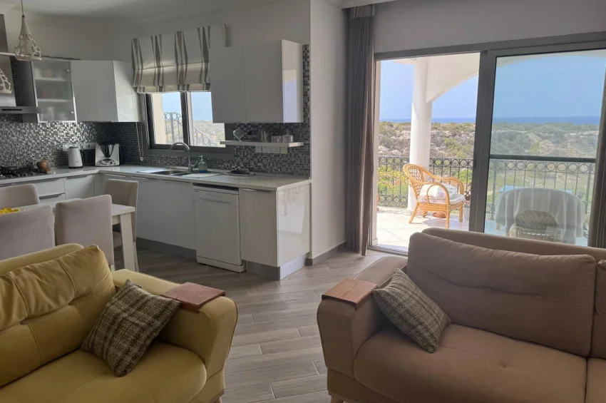 Exklusives Penthouse mit 3 Schlafzimmer und Panoramablick auf das Meer – Esentepe, Kyrenia