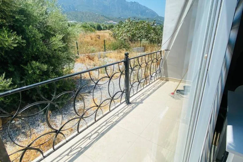 Voll möblierte 1 Schlafzimmer Wohnung mit Mieter neben der Girne American University