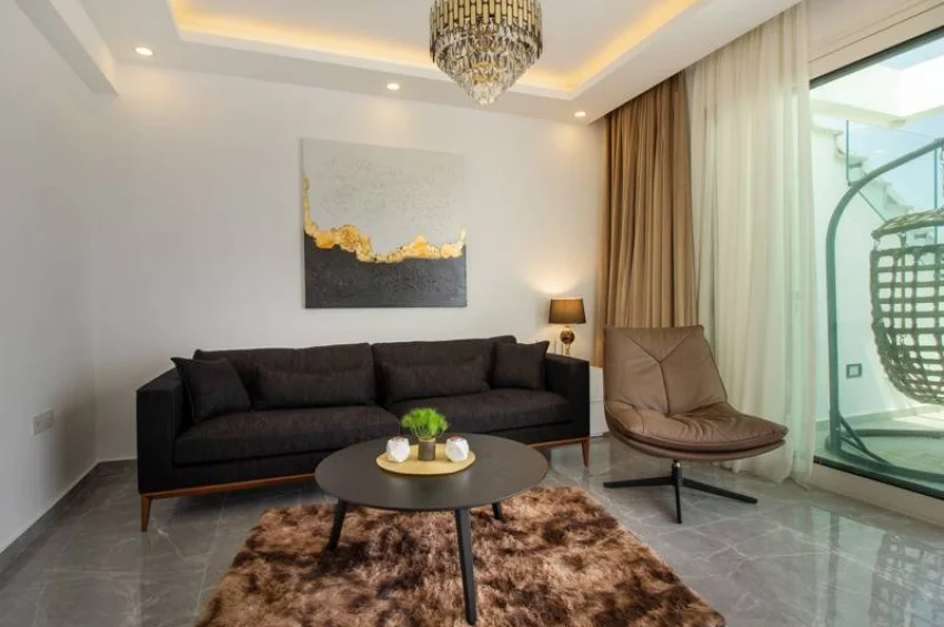 Lyxigt sjönära penthouse i Bahçeli, Kyrenia — Privat takterrass, möblerat, golvvärme