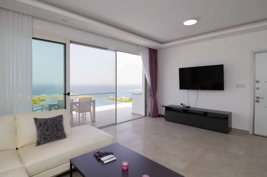 Luksusowy apartament ogrodowy przy samej plaży w Bahçeli, Kyrenia — prywatny basen, umeblowany, ogrzewanie podłogowe