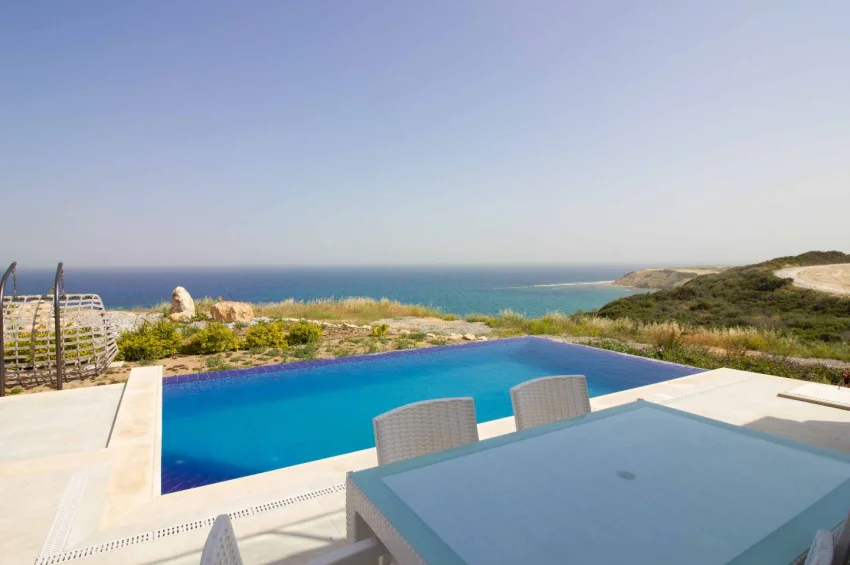Luksusowy apartament ogrodowy przy samej plaży w Bahçeli, Kyrenia — prywatny basen, umeblowany, ogrzewanie podłogowe