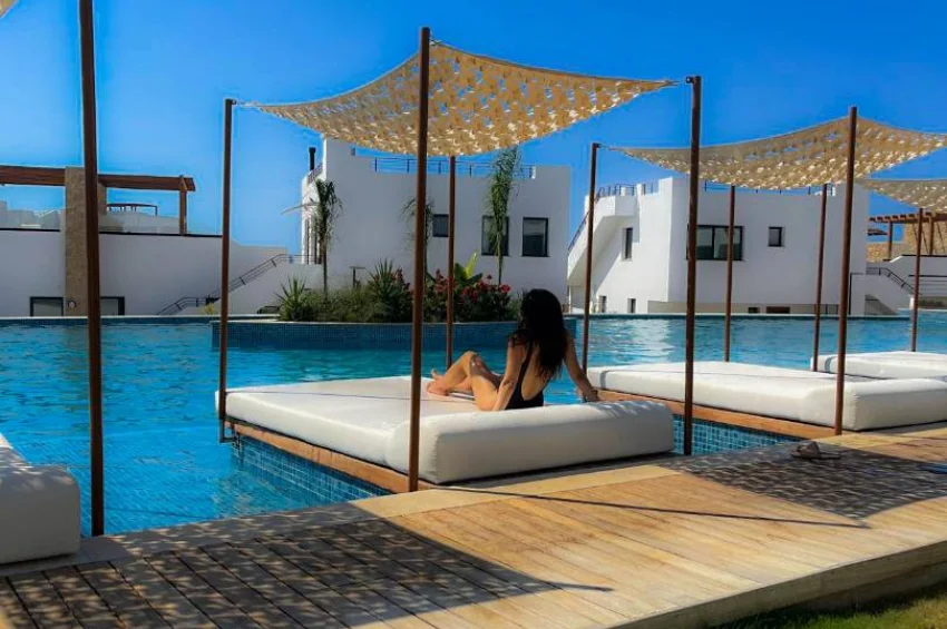 Ultraluxuriöses Penthouse mit 3 Schlafzimmer im Mykonos Homes Komplex