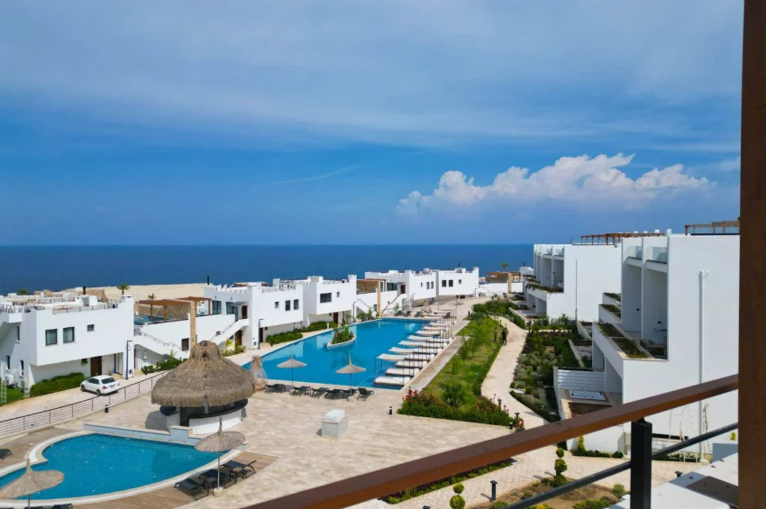 Ultraluxuriöses Penthouse mit 3 Schlafzimmer im Mykonos Homes Komplex