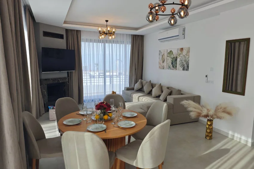 Ultraluxuriöses Penthouse mit 3 Schlafzimmer im Mykonos Homes Komplex