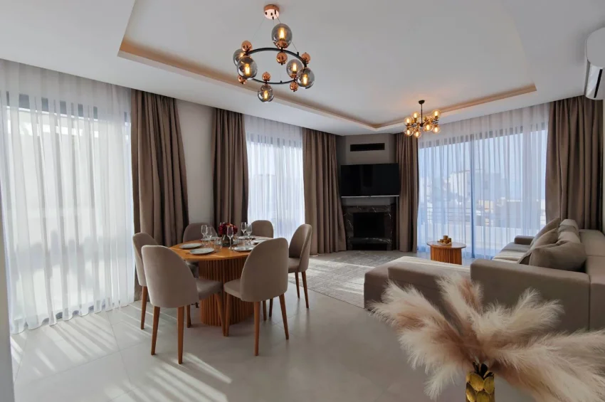 Ultraluxuriöses Penthouse mit 3 Schlafzimmer im Mykonos Homes Komplex