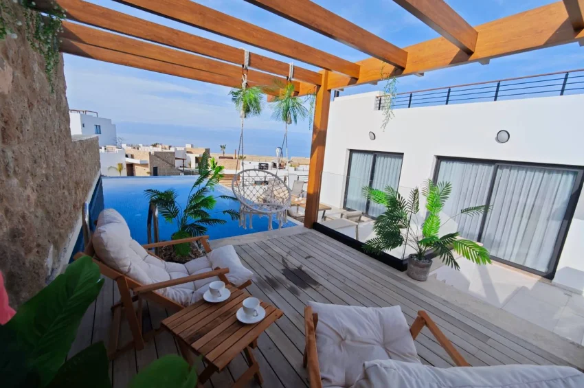 Ultraluxuriöses Penthouse mit 3 Schlafzimmer im Mykonos Homes Komplex