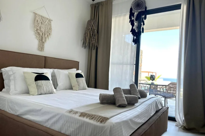 Esentepe, Kyrenia – Private Gartenwohnung mit Infinity-Pool und Meerblick