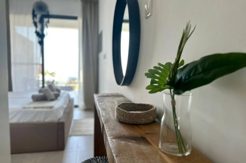 Esentepe, Kyrenia – Private Gartenwohnung mit Infinity-Pool und Meerblick