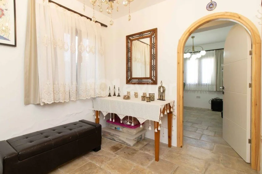 Fully Renovated Traditional Luxury Villa in Lapta – Space, Character & Coastal Living
