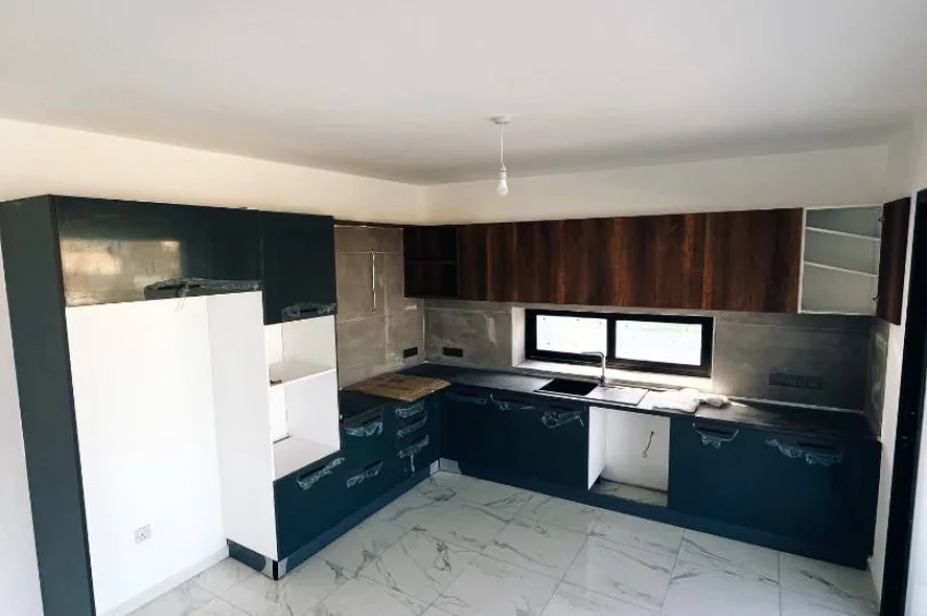 Modern 2+1 Apartment in Alsancak within a Residence with Pool