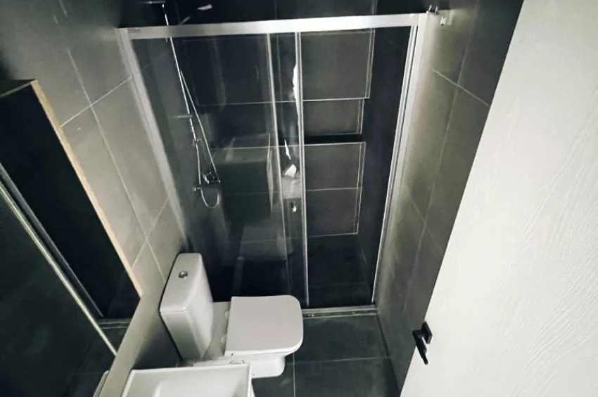 Modern 2+1 Apartment in Alsancak within a Residence with Pool