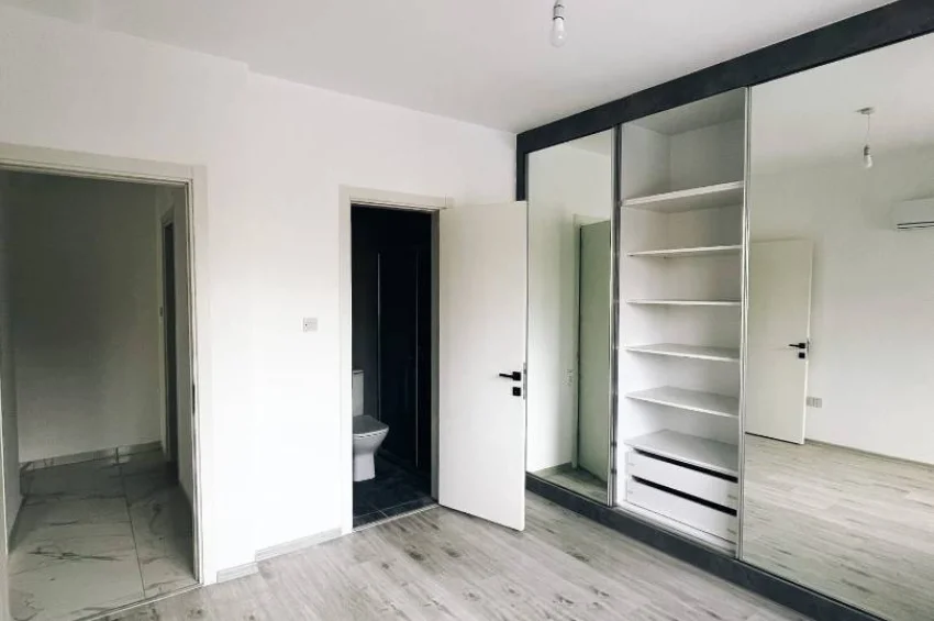 Modern 2+1 Apartment in Alsancak within a Residence with Pool