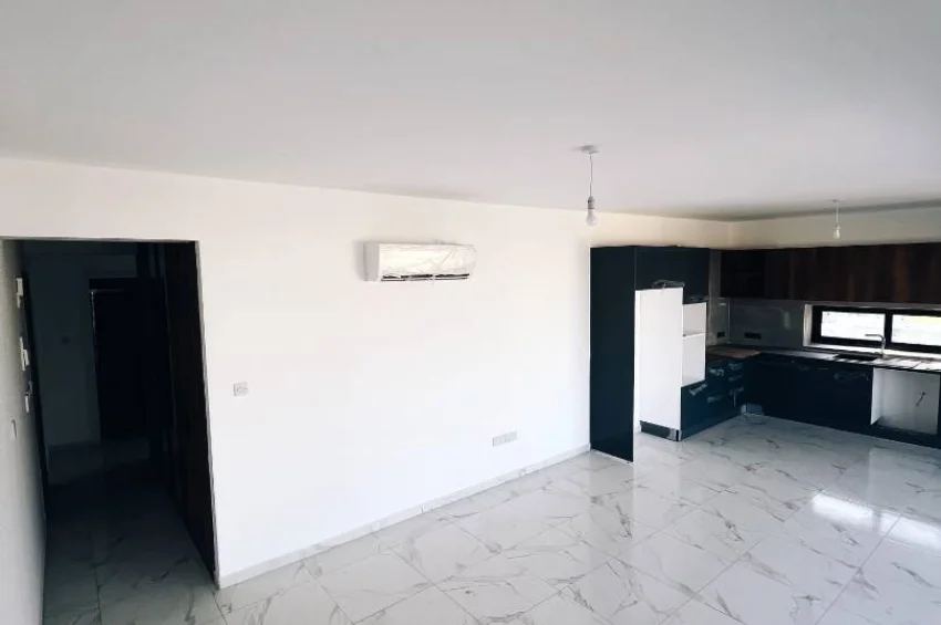 Modern 2+1 Apartment in Alsancak within a Residence with Pool