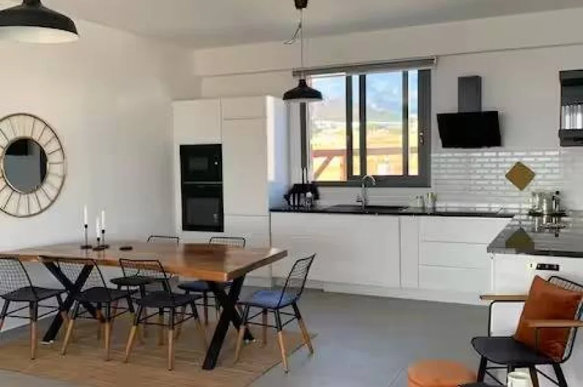 Bungalow mit 3 Schlafzimmer in erster Reihe in Bahçeli – Unverbaubarer Meerblick, 150 Meter zum Strand