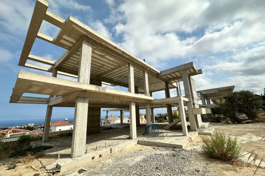 Ultralyxig villa 4+1 med privat pool och havsutsikt i Bellapais, Kyrenia