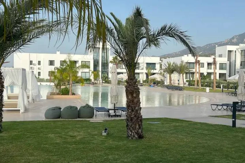 Lägenhet med 2 sovrum i Esentepe – Poolområde, intill golfbana, hög uthyrningspotential, resortliv