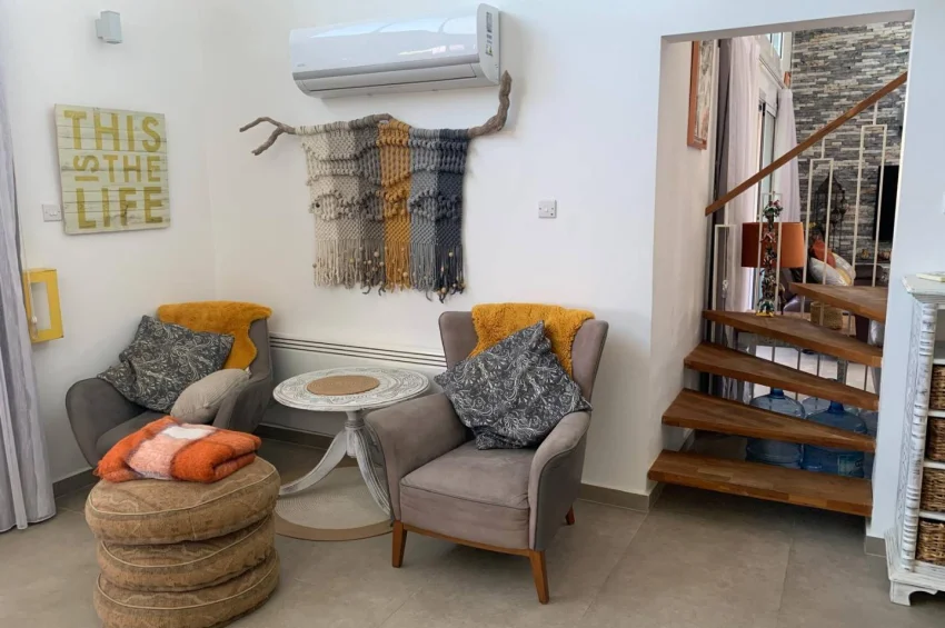 Luksusowy apartament dwupoziomowy 3+2 w Küçük Erenköy z dużym ogrodem, po kompleksowym remoncie