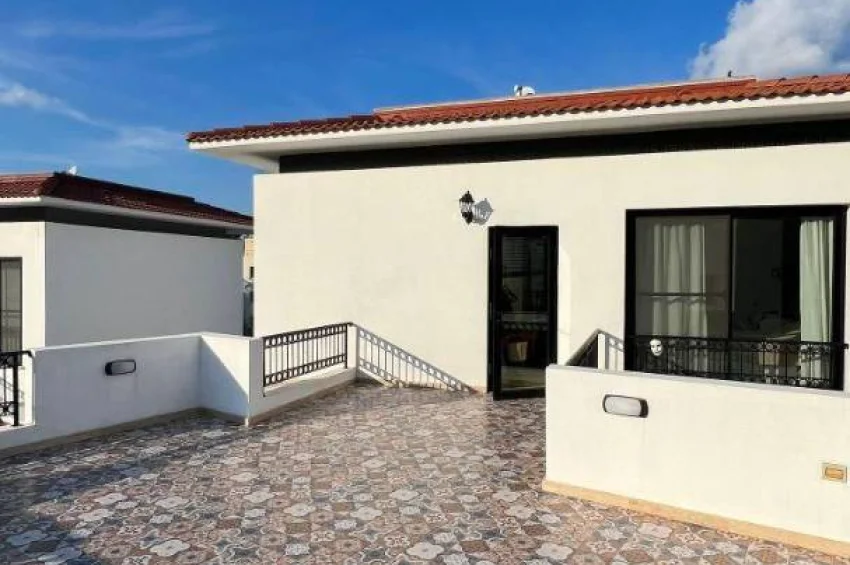 3 Bedroom Mediterranean-Style Villa in Doğanköy, Secure Gated Community, Spacious Garden and High Living Comfort in the City
