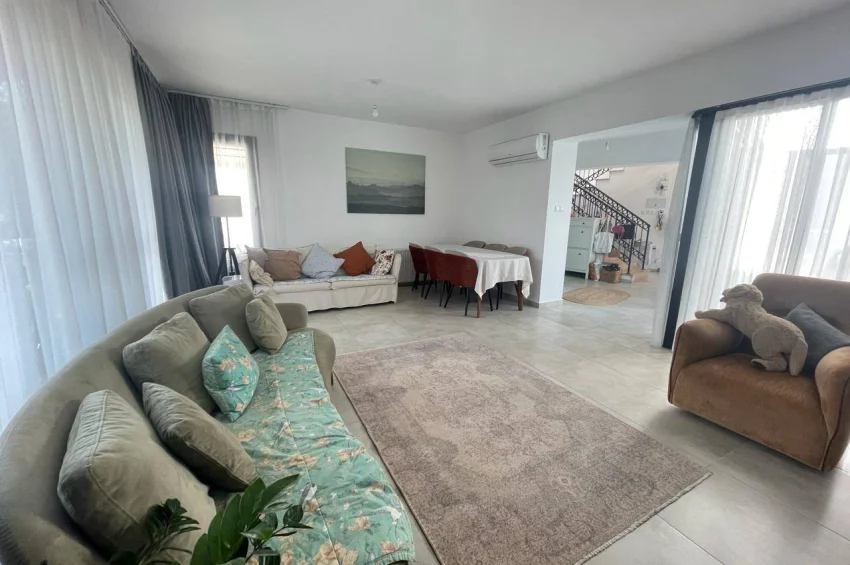 3 Bedroom Mediterranean-Style Villa in Doğanköy, Secure Gated Community, Spacious Garden and High Living Comfort in the City