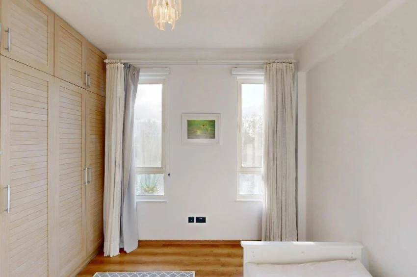 Odnowiony apartament 3 sypialnie na parterze z ogrodem i Turtle Bay Village, Esentepe, z widokiem na morze