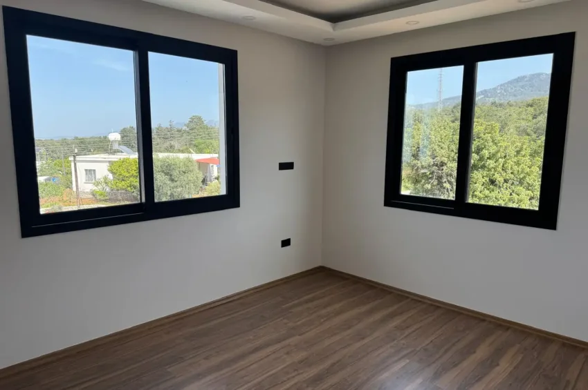 4+1-villa i Esentepe med havsutsikt och modern arkitektur
