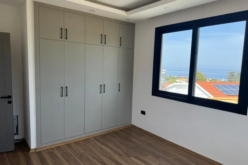4+1-villa i Esentepe med havsutsikt och modern arkitektur