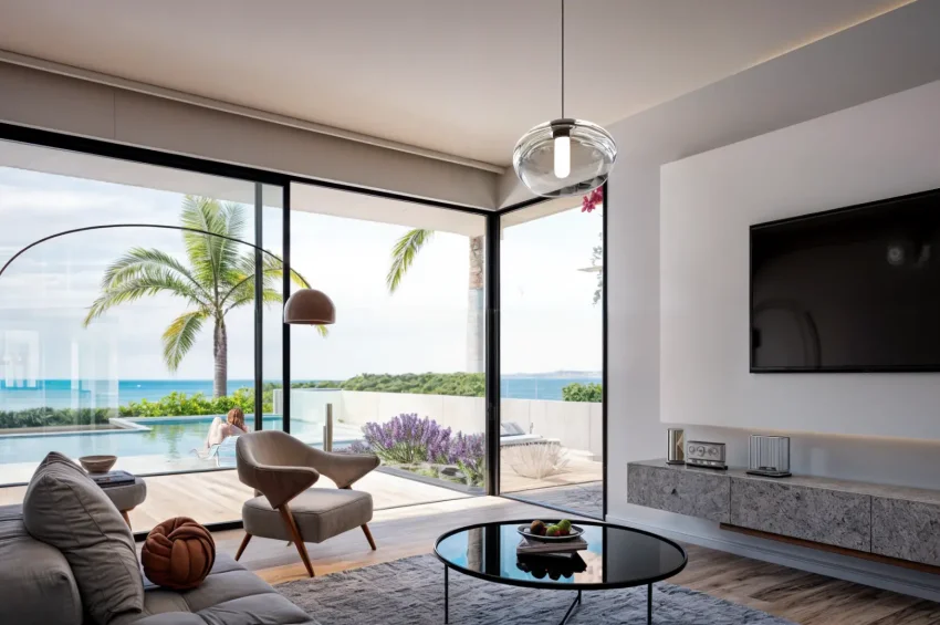 Lyxvilla med 4 sovrum, infinitypool, takterrass och privat trädgård