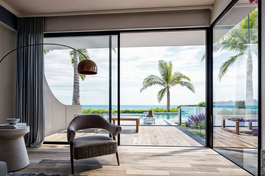 Lyxvilla med 4 sovrum, infinitypool, takterrass och privat trädgård