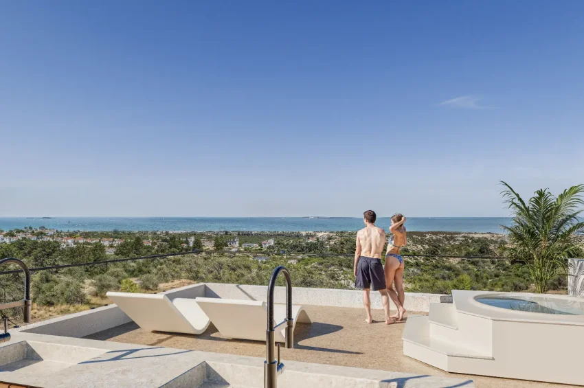 2-rumslägenhet i Karşıyaka, Kyrenia med havsutsikt och stark uthyrningspotential