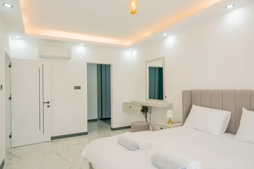 2+1 Penthouse Daire, Çatı Teraslı, Denize Yürüme Mesafesinde, 5★ Kompleks İçerisinde