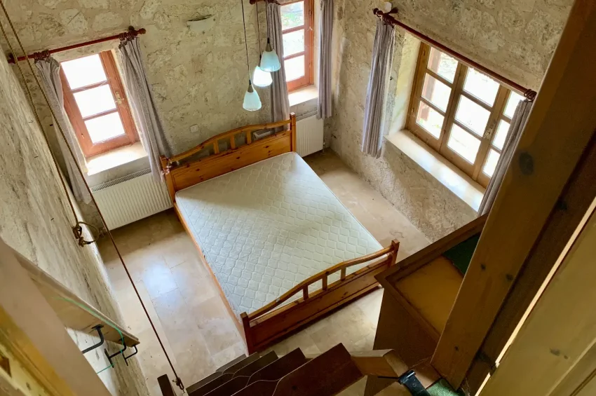 Stenvilla på 1 640 m² tomt i Baspınar, Lapta