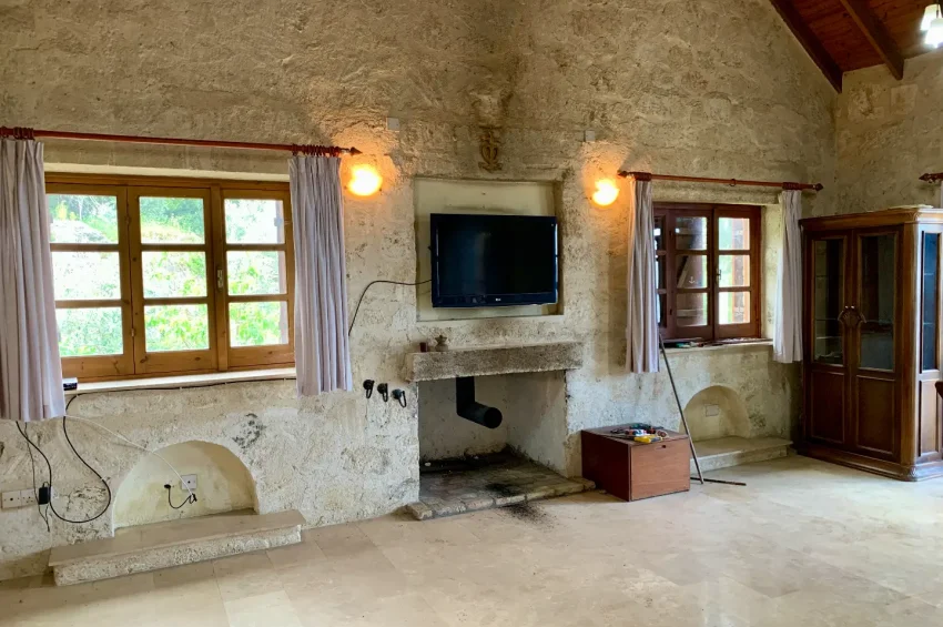 Stenvilla på 1 640 m² tomt i Baspınar, Lapta