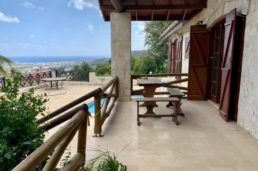 Stenvilla på 1 640 m² tomt i Baspınar, Lapta