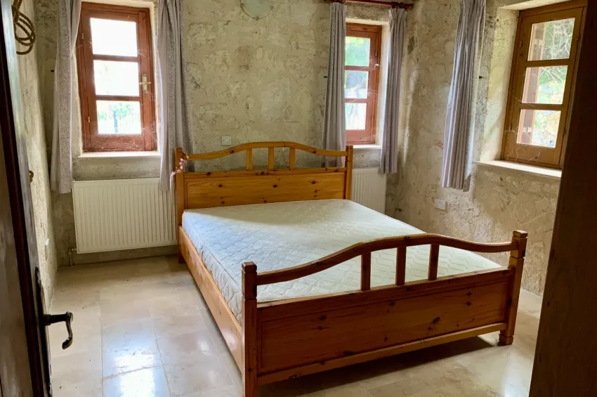 Stenvilla på 1 640 m² tomt i Baspınar, Lapta
