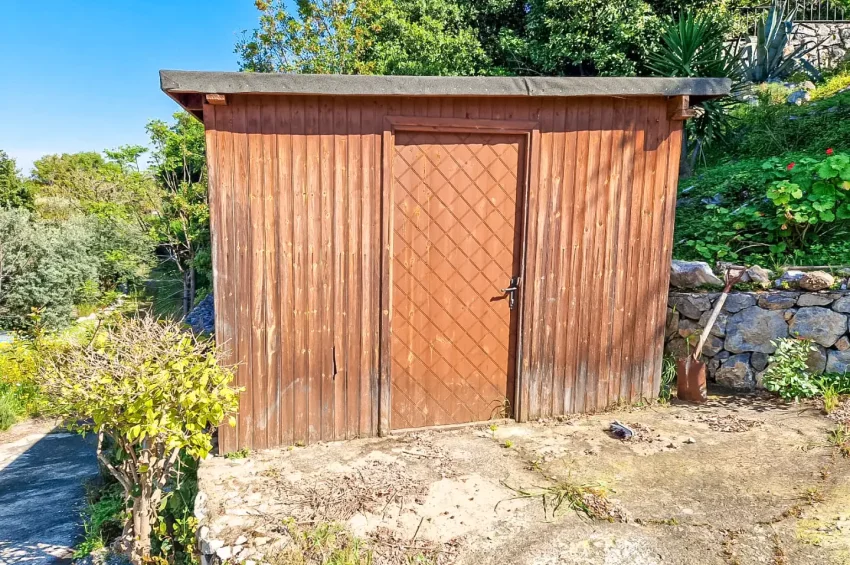 Stenvilla på 1 640 m² tomt i Baspınar, Lapta
