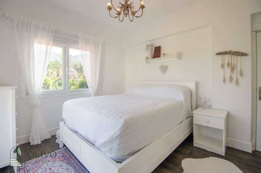 Przestronna willa rodzinna z 5 sypialniami w Ozanköy, Kyrenia | Basen 10 × 4 m, panele słoneczne i przygotowana instalacja centralnego ogrzewania