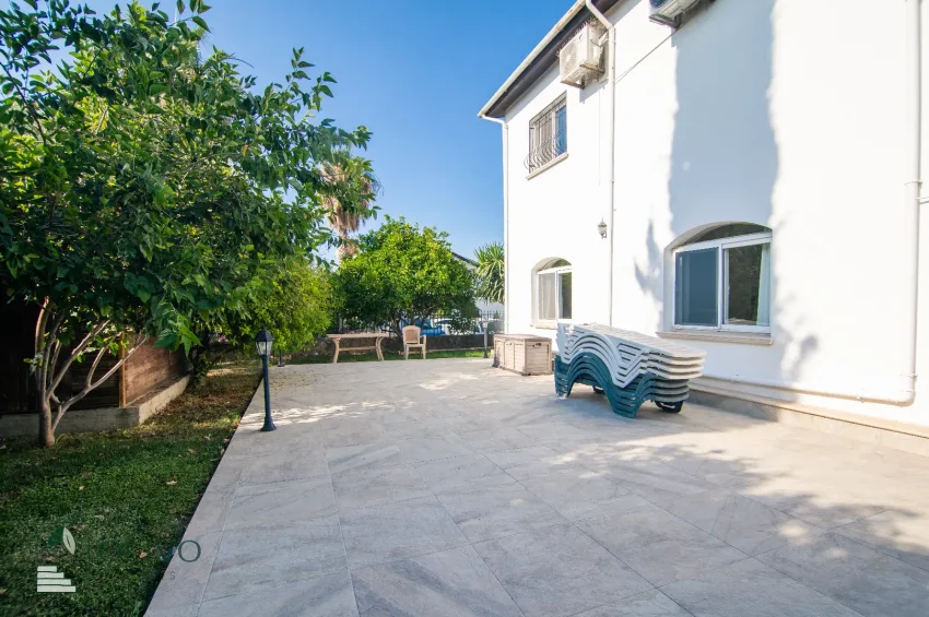 Przestronna willa rodzinna z 5 sypialniami w Ozanköy, Kyrenia | Basen 10 × 4 m, panele słoneczne i przygotowana instalacja centralnego ogrzewania