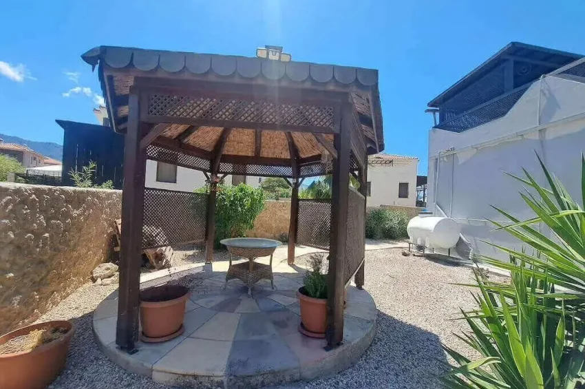 3-Bedroom Villa with Private Pool in Esentepe | Roof Terrace, Jacuzzi and Central Heating Infrastructure