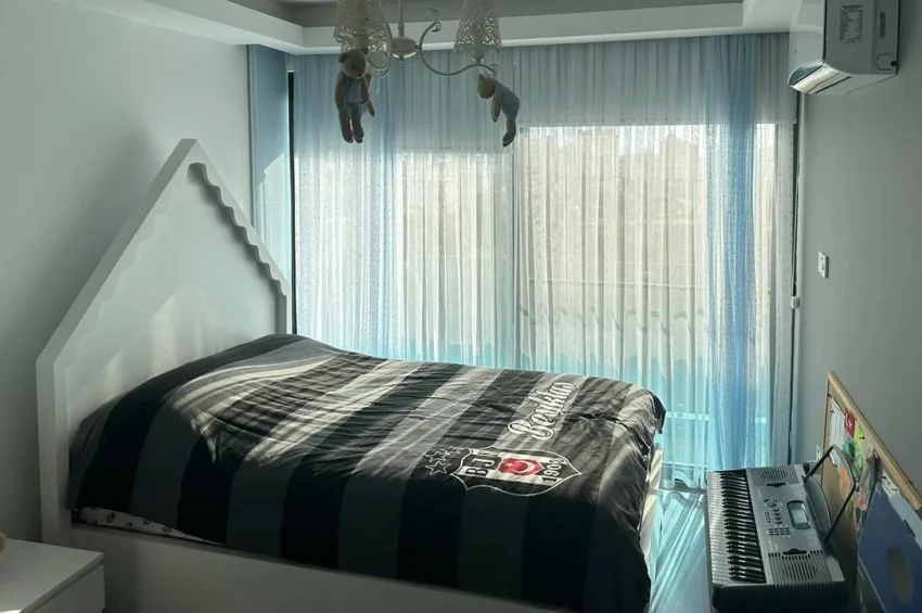 3 Bedroom Apartment Fully Furnished in the Center of Kyrenia, 100m from the Sea