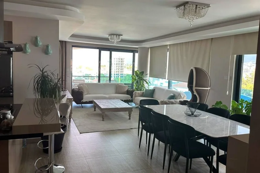 3 Bedroom Apartment Fully Furnished in the Center of Kyrenia, 100m from the Sea